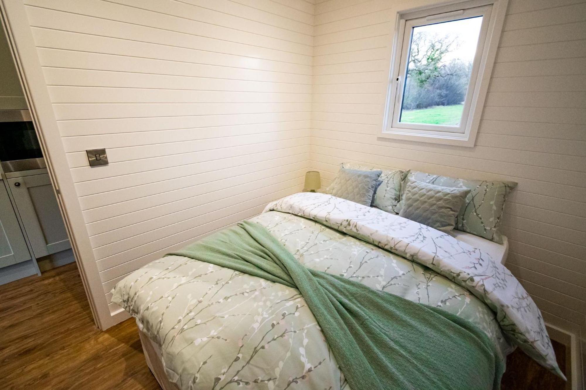 Beech Pod Cabin In Beautiful Surroundings Wrexham Extérieur photo